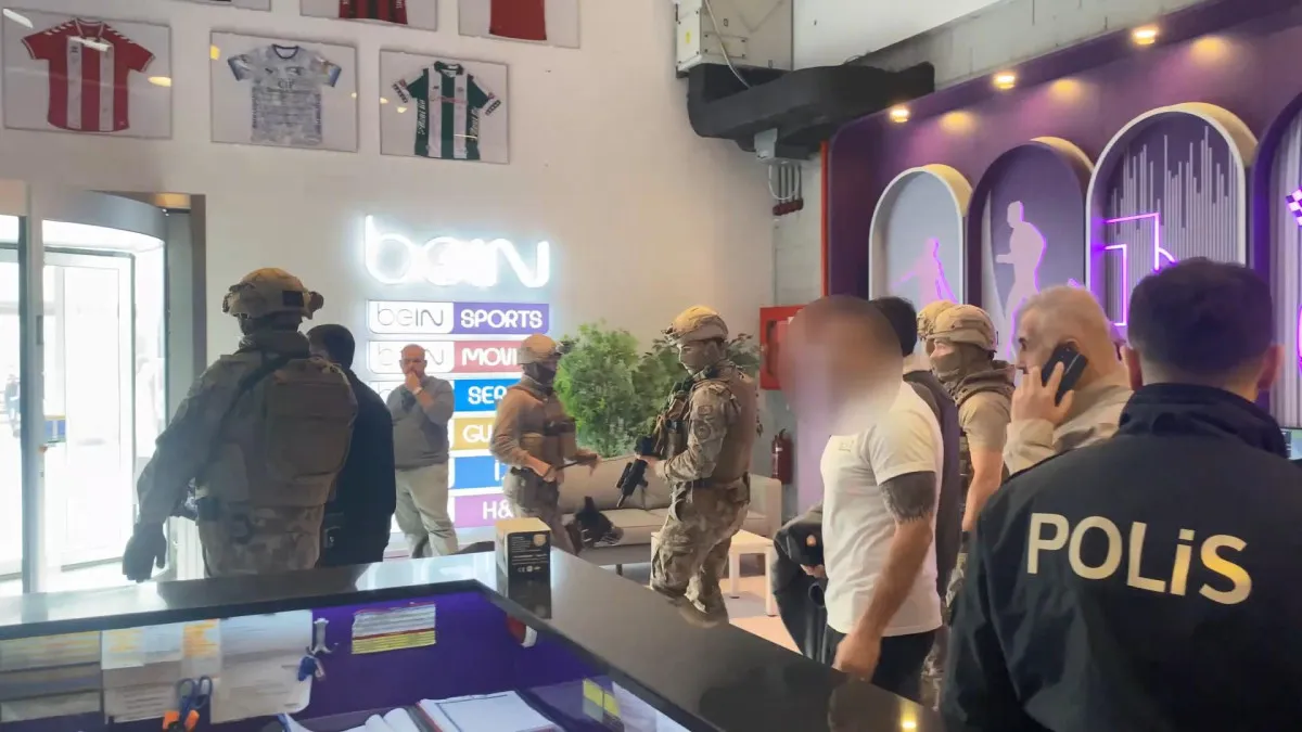 Ayazağa’daki beIN Sports Binasında Korku Dolu Anlar: Silah Oyuncak Çıktı
