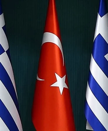 3781-gulsen-kimdir-hayati-kariyeri-sarkilari-ve-ozel-yasami