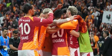 3781-gulsen-kimdir-hayati-kariyeri-sarkilari-ve-ozel-yasami