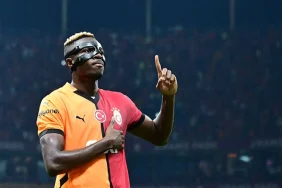 3781-gulsen-kimdir-hayati-kariyeri-sarkilari-ve-ozel-yasami