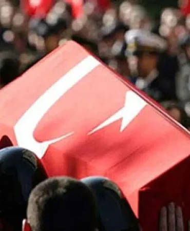 3781-gulsen-kimdir-hayati-kariyeri-sarkilari-ve-ozel-yasami