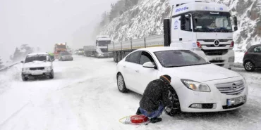 3781-gulsen-kimdir-hayati-kariyeri-sarkilari-ve-ozel-yasami
