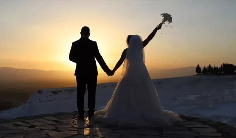 Yargıtay’dan Emsal Karar: Düğün Fotoğrafı Mahkumiyet Getirdi