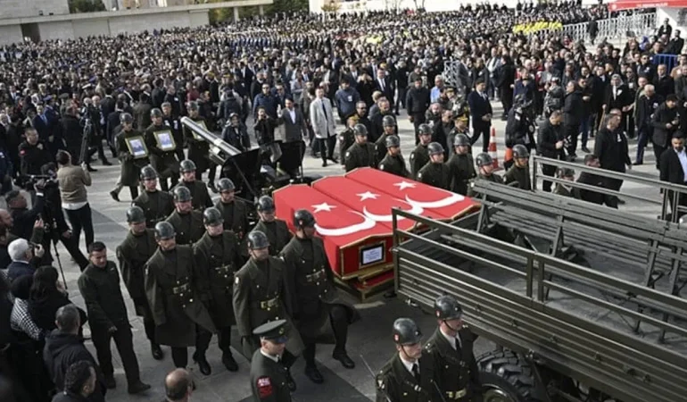 Türkiye Yasa Boğuldu: 20 Kahraman Asker Son Yolculuklarına Uğurlandı