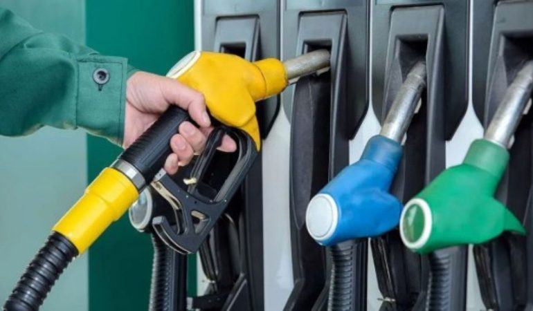Benzin ve Motorinde Çifte İndirim: Sürücülere Büyük Rahatlama