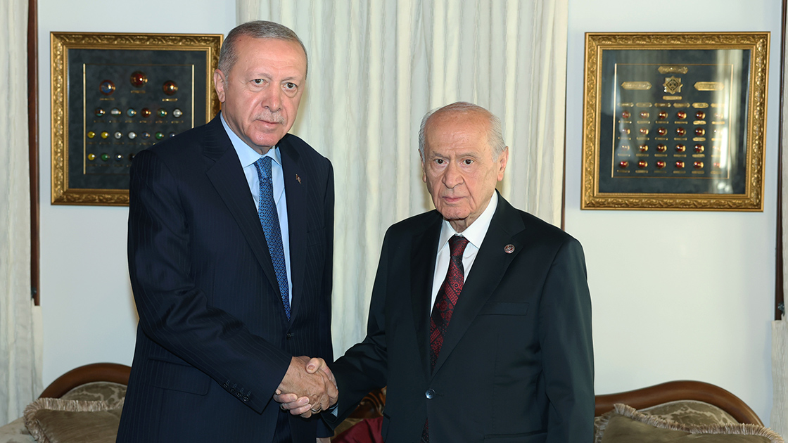 Cumhurbaşkanı Erdoğan’dan Bahçeli’ye Destek: “Eşsiz Katkılar Sağladı”