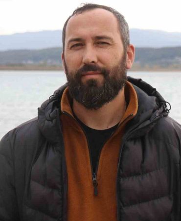 SAPANCA GÖLÜ'NDE ESRARENGİZ GÖRÜNTÜ GÖLÜN ÜZERİNDEKİ KABARCIKLAR MERAK UYANDIRDI HAYRETE DÜŞÜREN GÖRÜNTÜLERİ KAYDEDEN VATANDAŞ, O ANLARI ANLATTI