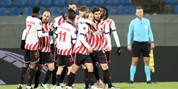 cumhurbaskani-erdogan-a-milli-erkek-basketbol-takimini-tebrik-etti-thhf