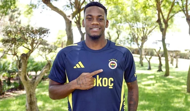 cumhurbaskani-erdogan-a-milli-erkek-basketbol-takimini-tebrik-etti-thhf