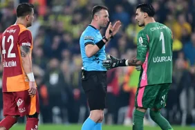 cumhurbaskani-erdogan-a-milli-erkek-basketbol-takimini-tebrik-etti-thhf