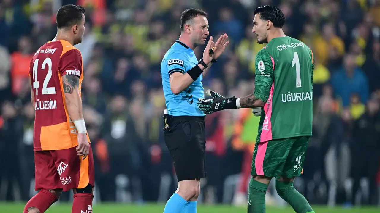 cumhurbaskani-erdogan-a-milli-erkek-basketbol-takimini-tebrik-etti-thhf