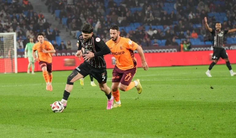 cumhurbaskani-erdogan-a-milli-erkek-basketbol-takimini-tebrik-etti-thhf