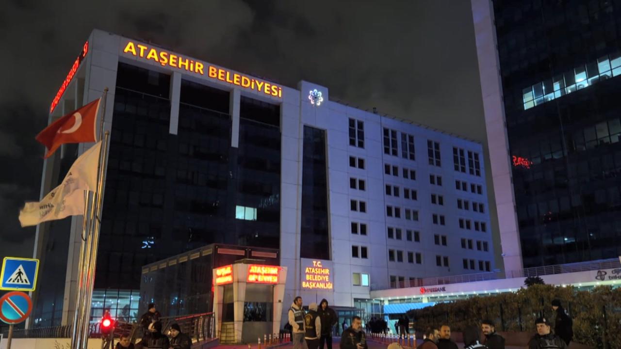 Son Dakika: Ataşehir Belediyesi’ne yolsuzluk operasyonu