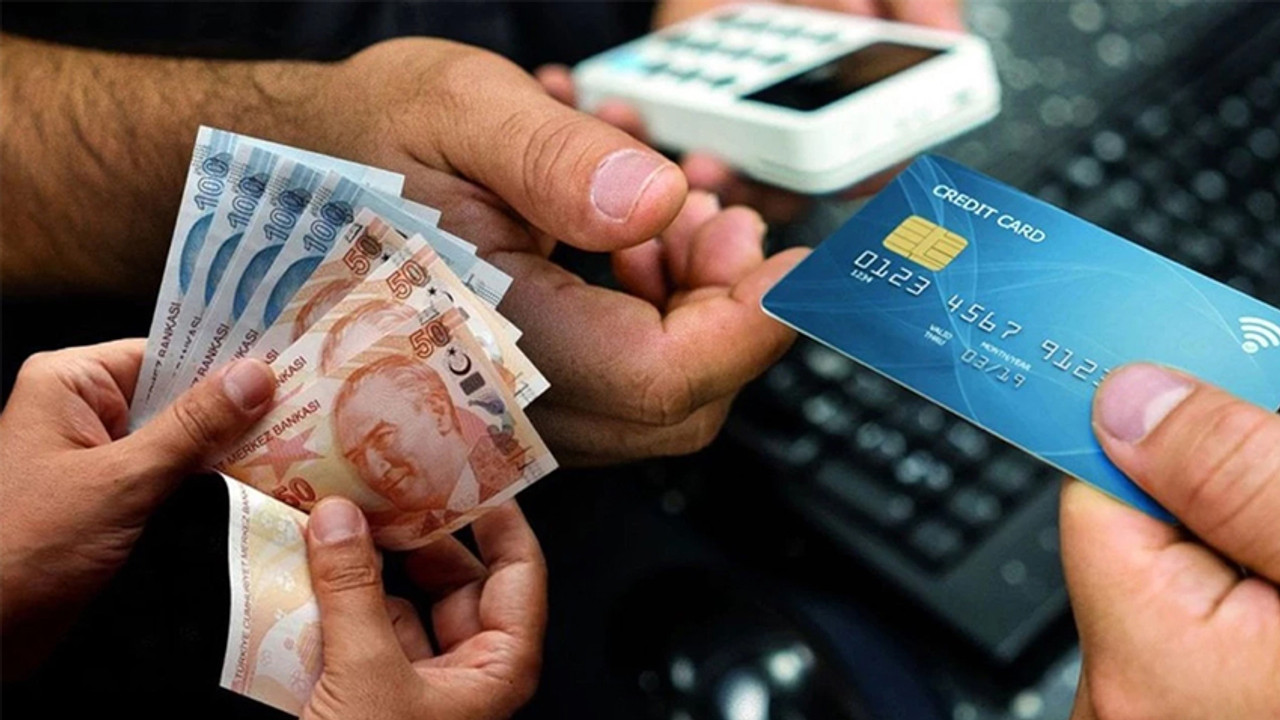 Bankacılıkta sıcak gelişme: Kredi kartı limit düzenlemesi tartışma yarattı