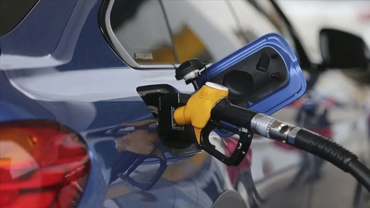 Motorin Fiyatlarında Çifte Hareket: Önce Zam, Sonra İndirim