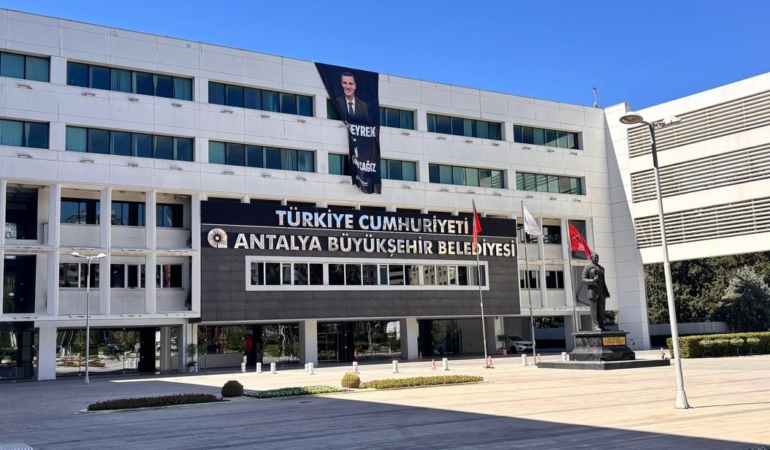 Antalya Büyükşehir Belediyesi Soruşturmasında Yeni Tutuklamalar