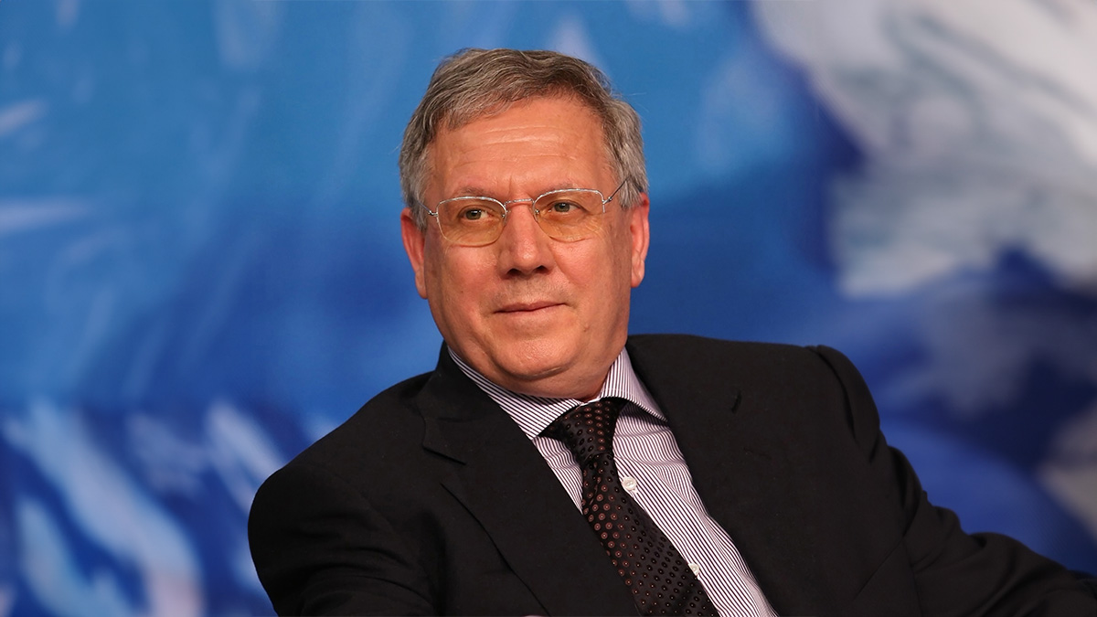 FENERBAHÇE’DEN SANTRFOR HAMLESİ