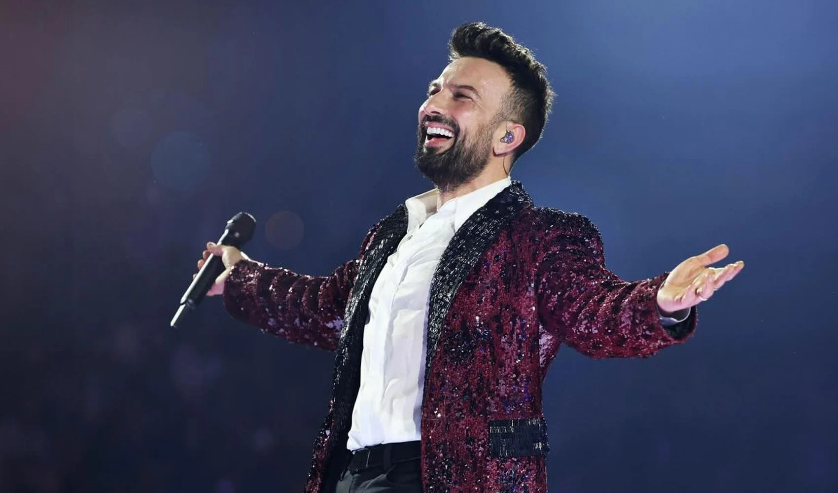 Tarkan’dan Ankara’da Dev Konser: Ücretsiz Biletler Dağıtılacak