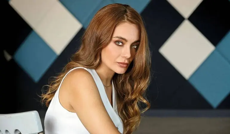 EVLİLİK HABERİ GÜNDEM OLDU!