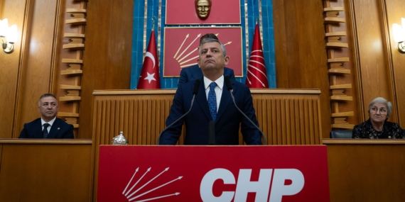 CHP’DE SÜRPRİZ PARTİ İDDİASI!