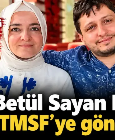 Kafede Çift ve Çarpıcı Haber Başlığı